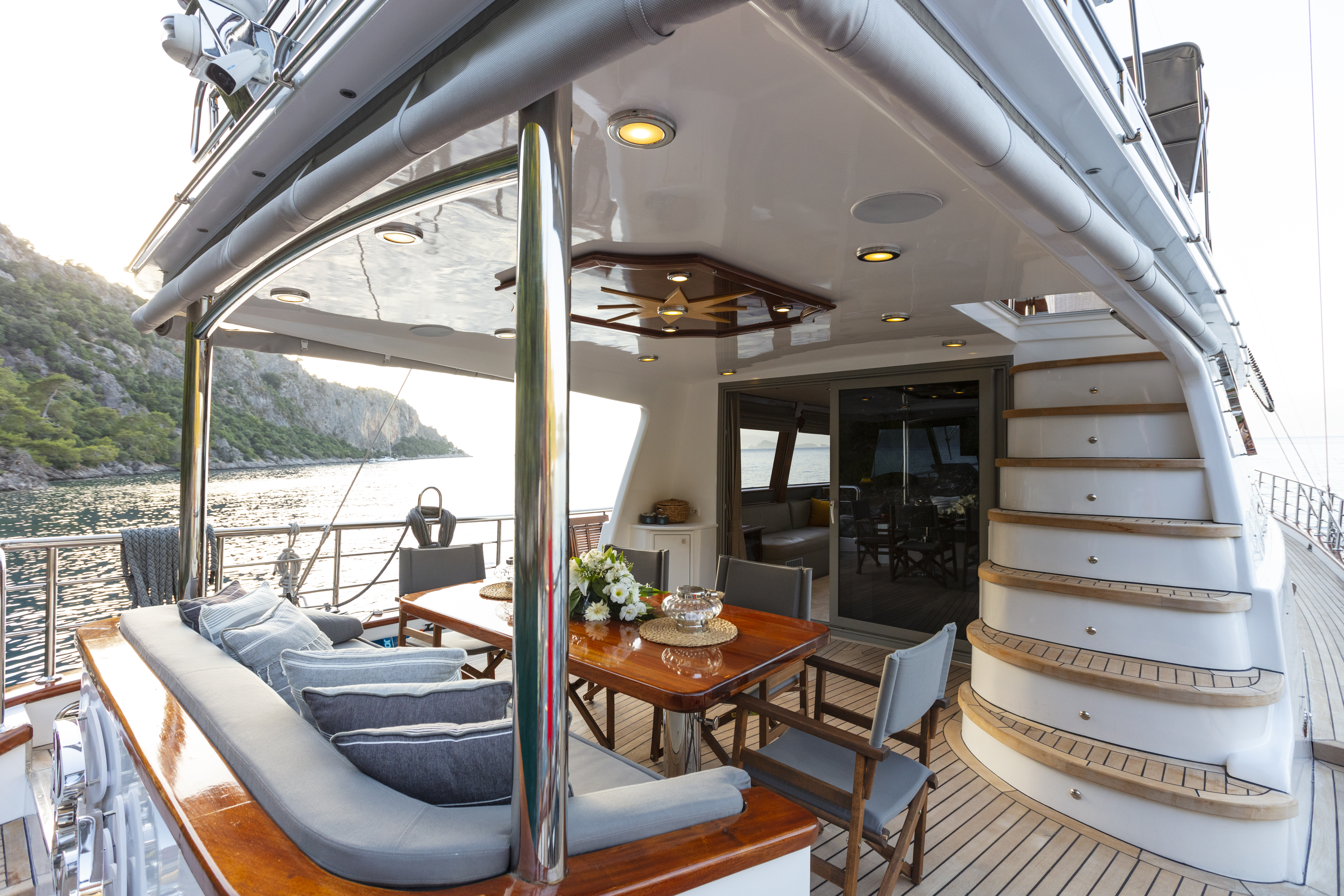 Perdue Yacht — view 3